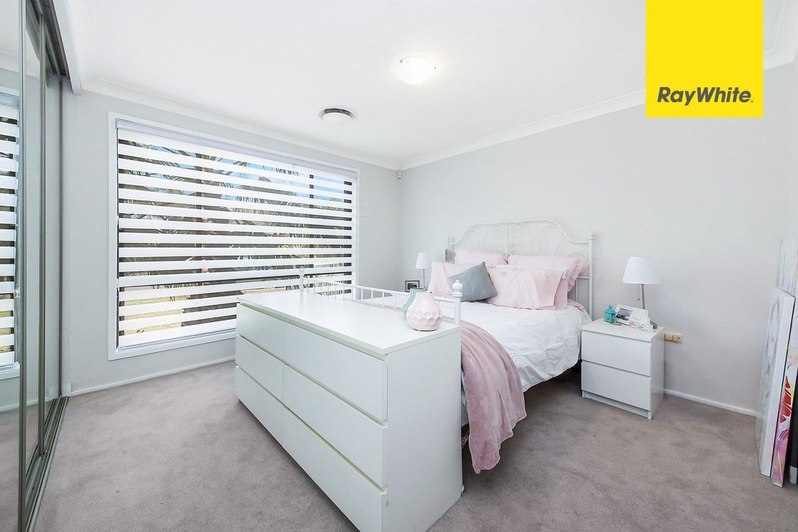 7 Calida Crescent, Hassall Grove - Thumbnail 3