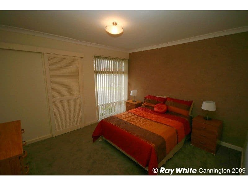 8 Corona Crescent, CANNINGTON WA 6107, Cannington - Thumbnail 8