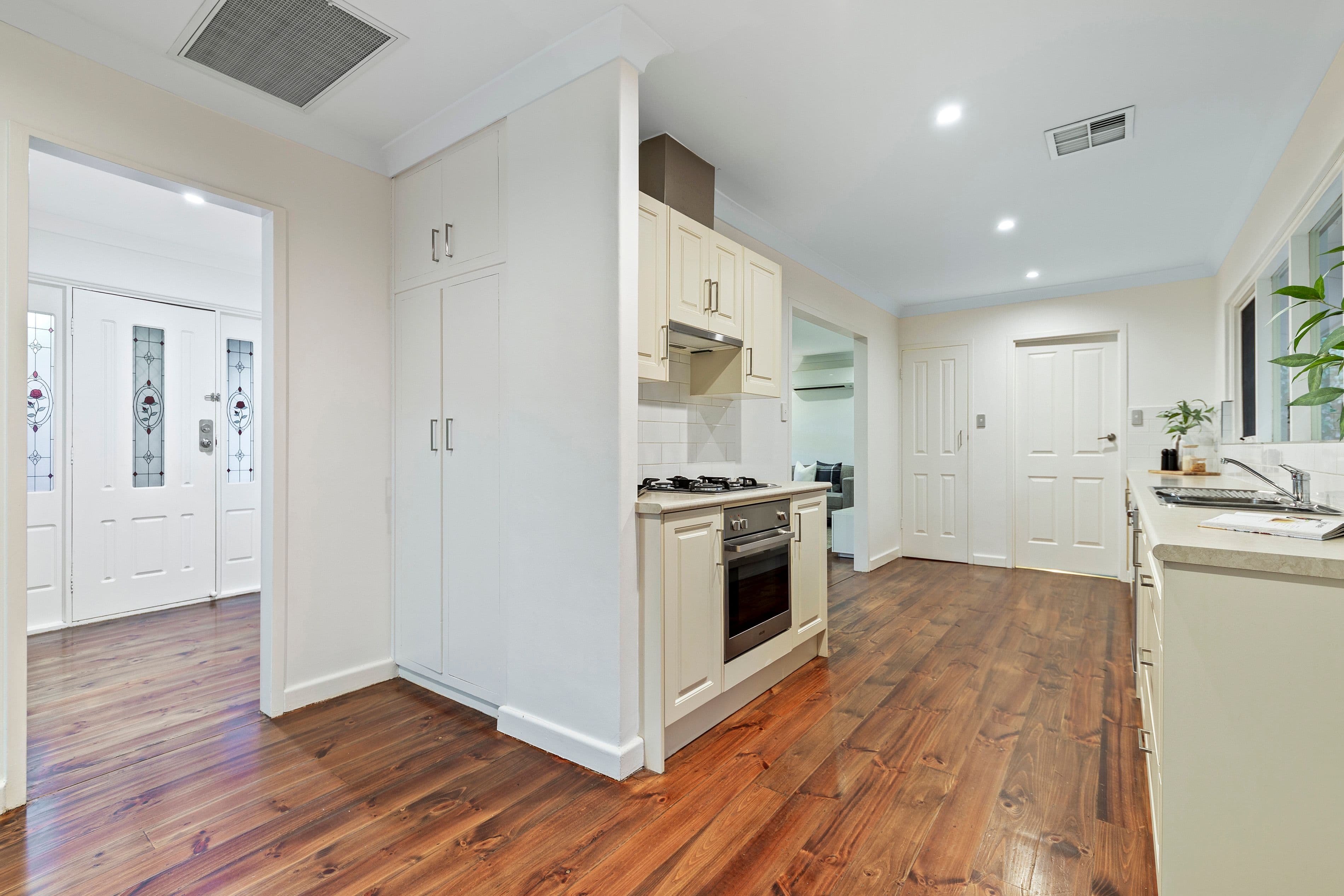 17 Leyte Drive, Surrey Downs SA 5126, Surrey Downs - Thumbnail 8