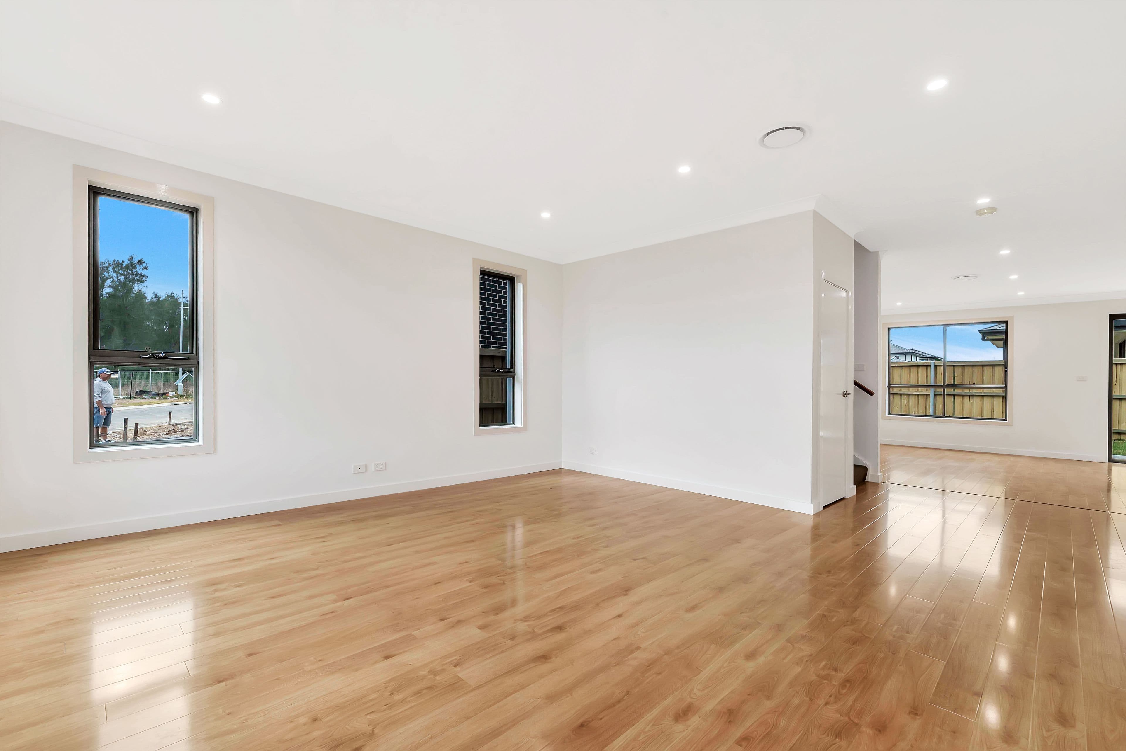 4 Hungerford Avenue, Catherine Field NSW 2557, Catherine Field - Thumbnail 3