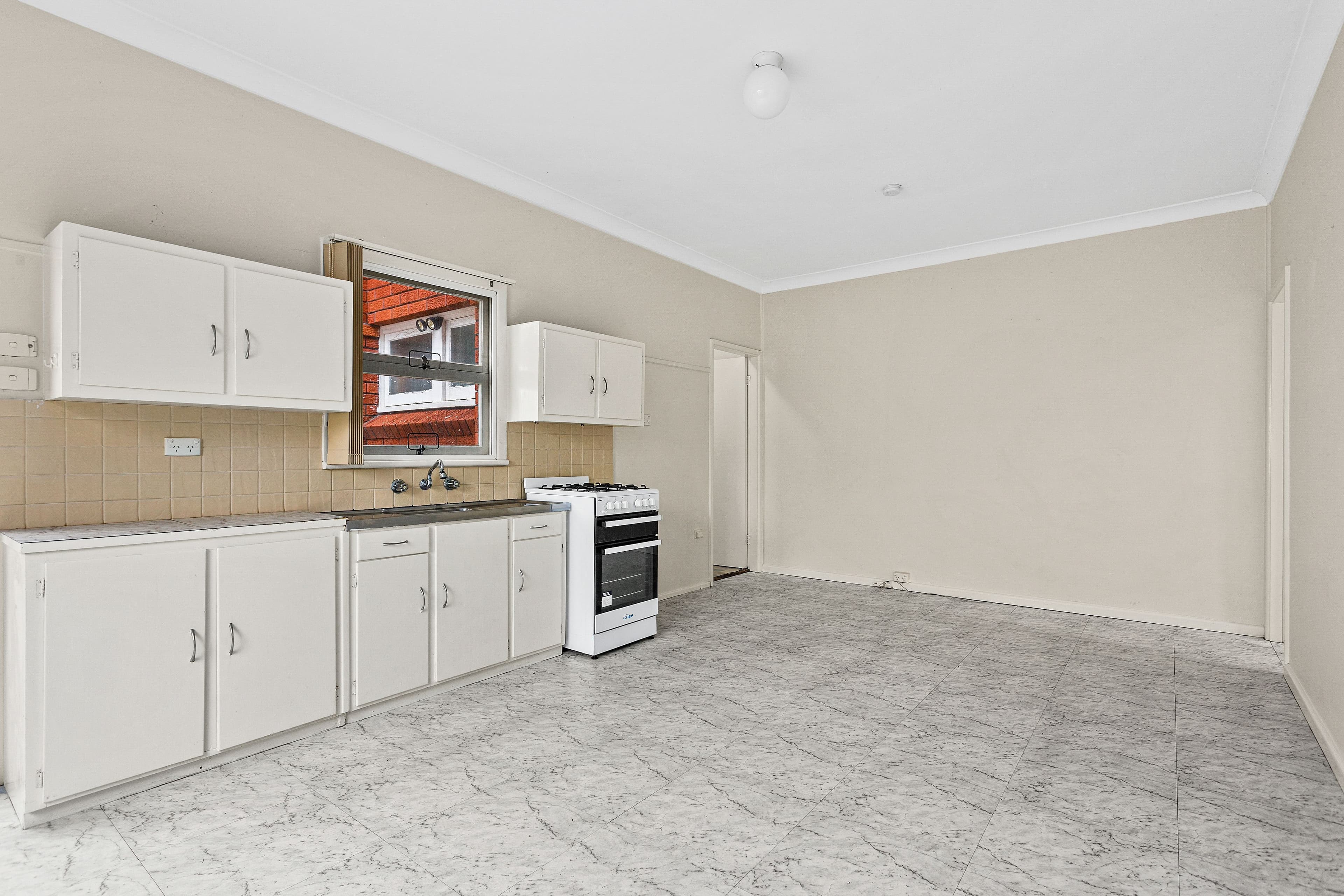 72 Peterborough Avenue, Lake Illawarra NSW 2528, Lake Illawarra - Thumbnail 4