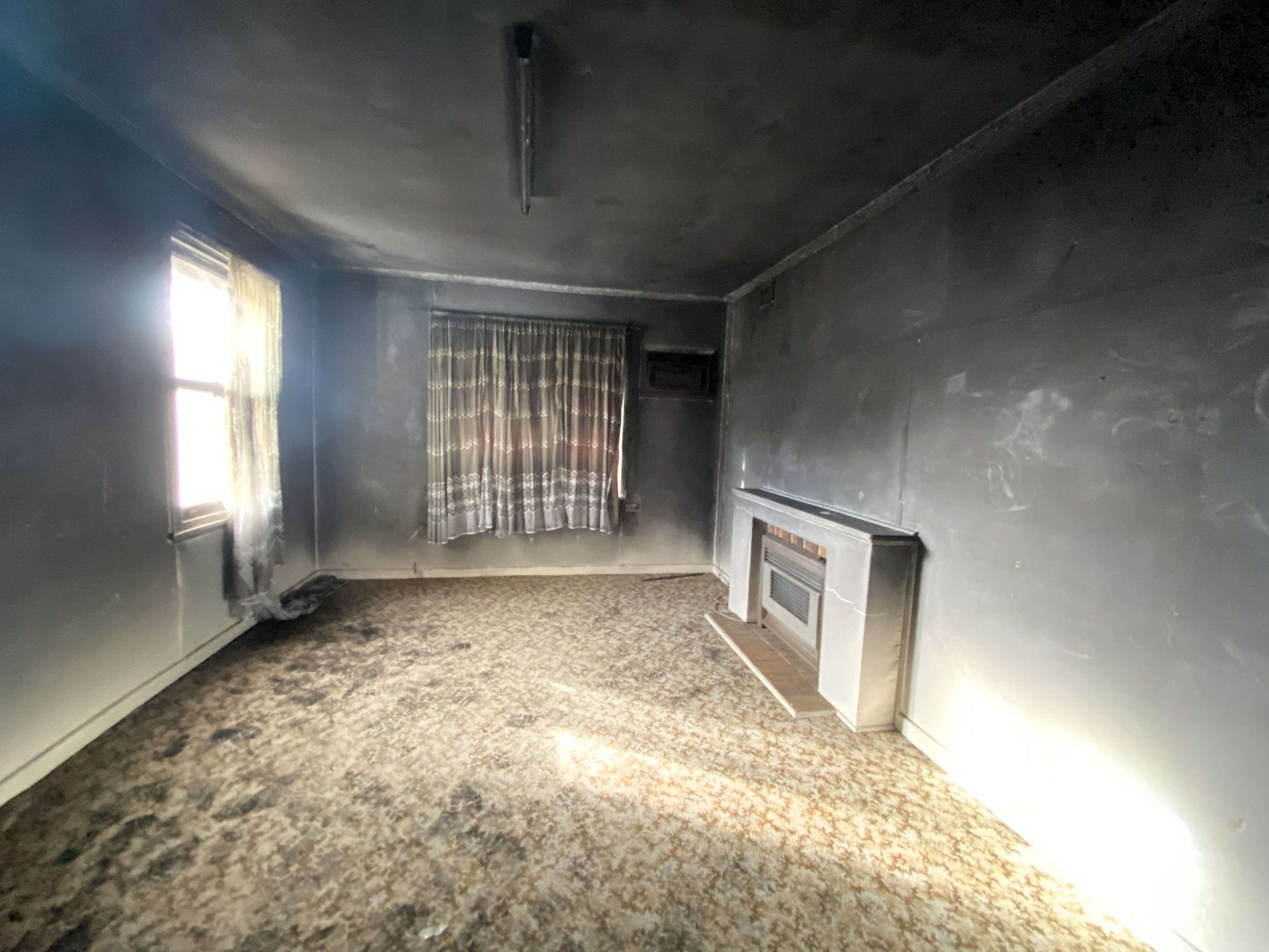 21 Fourth Street, Bordertown SA 5268, Bordertown - Thumbnail 3