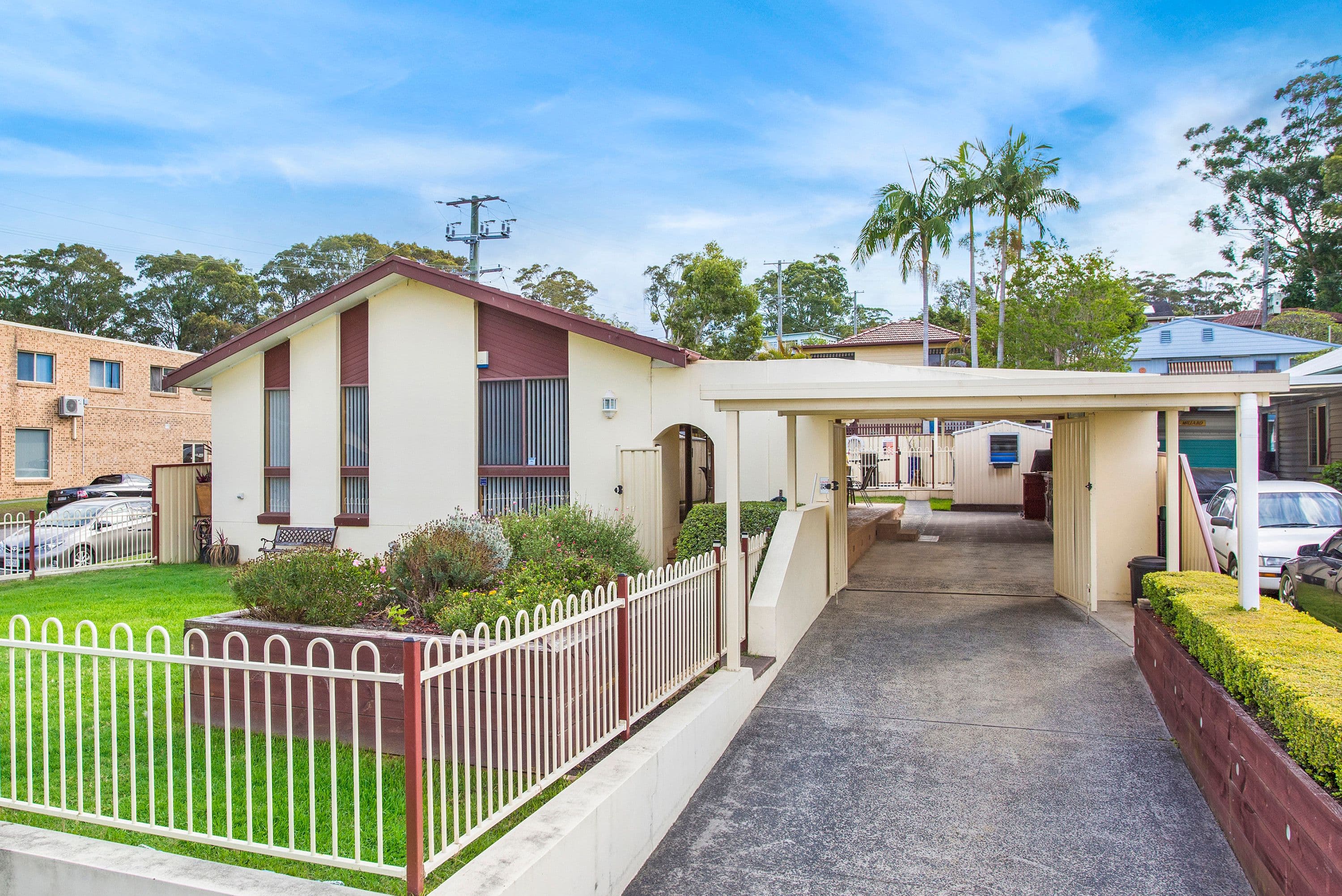 18 Oakdene Crescent, Carnegie - Thumbnail 2
