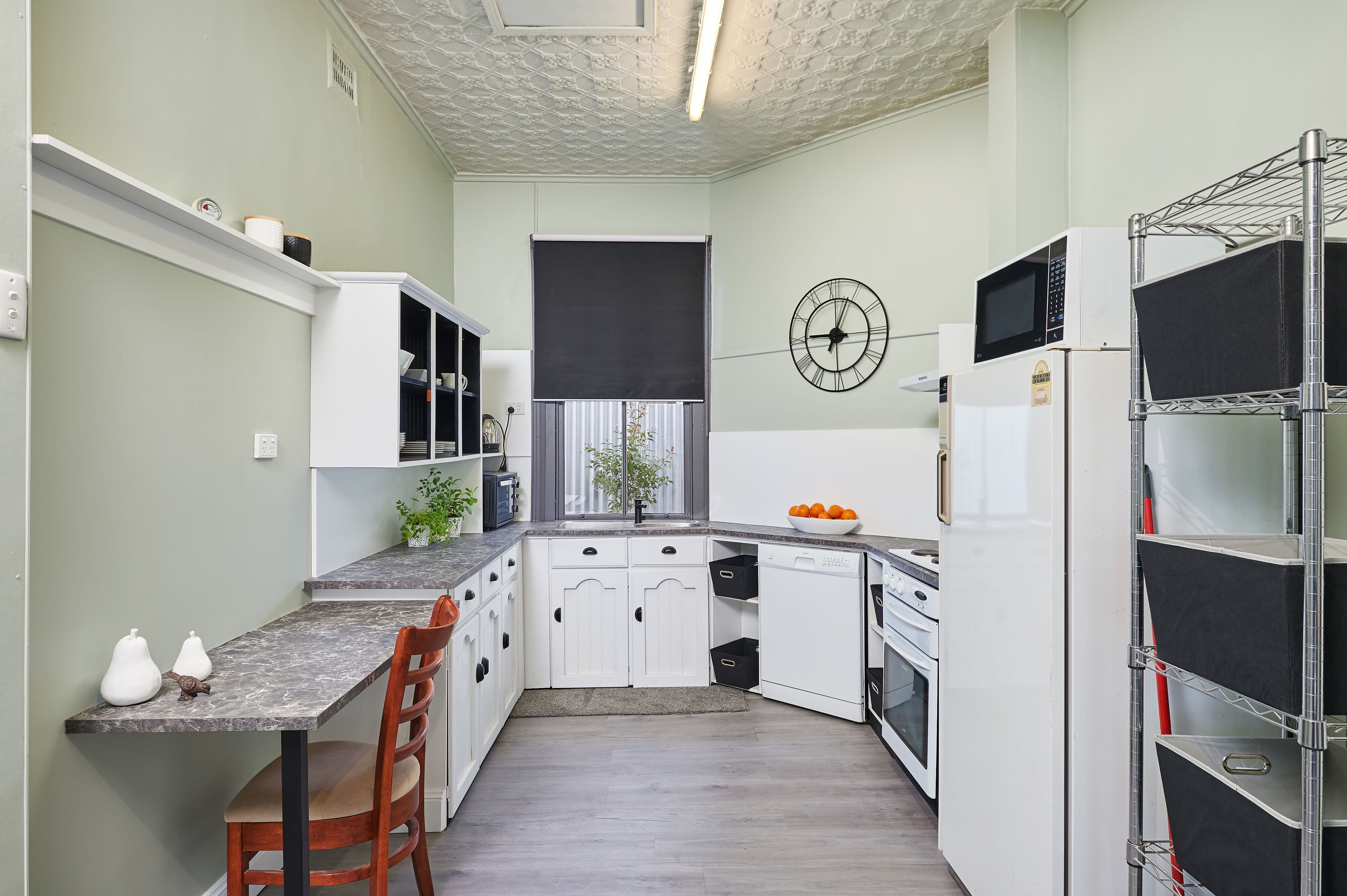 16 Stewart Street, Junee - Thumbnail 2