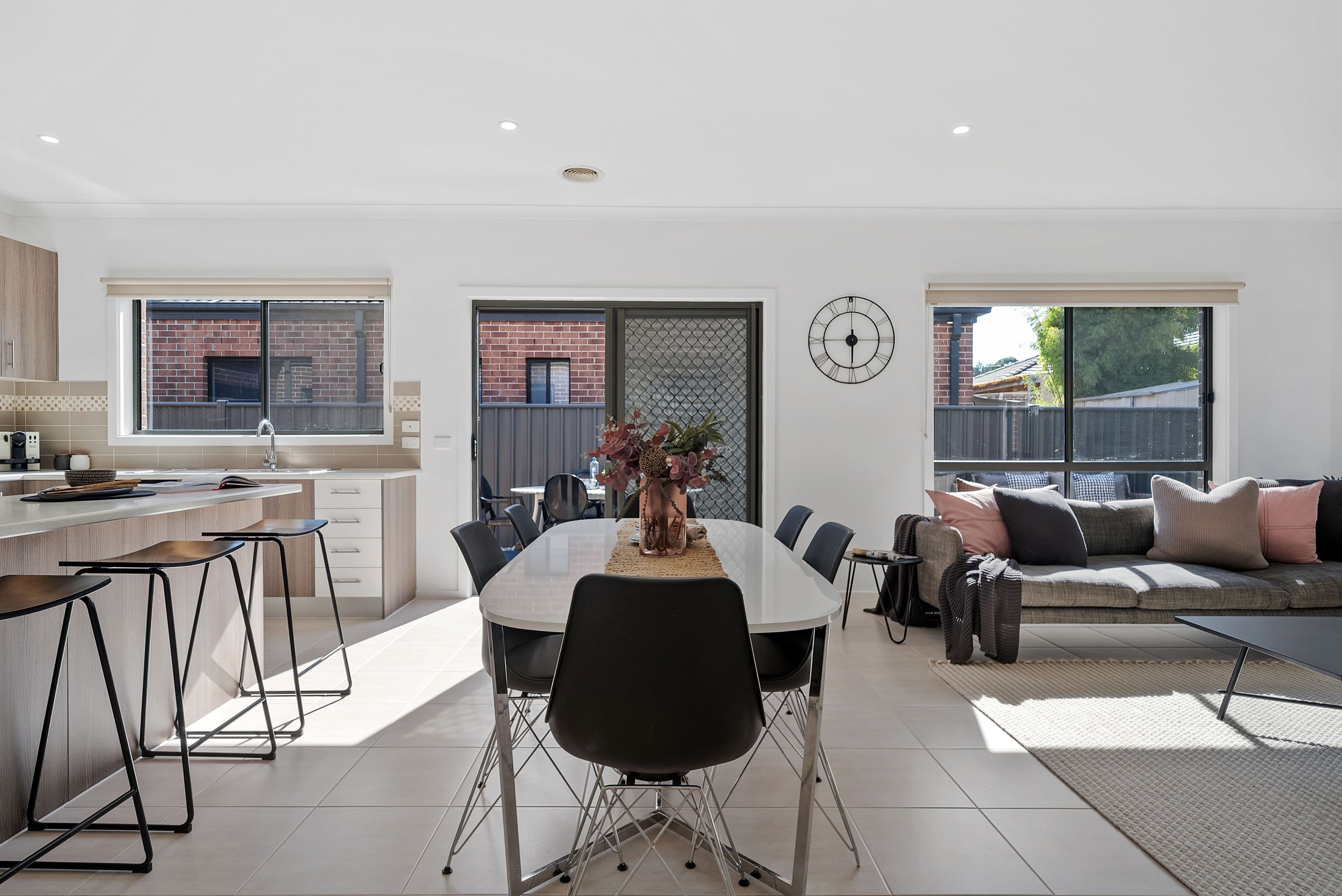 2 Howatt Place, South Morang VIC 3752, South Morang - Thumbnail 4