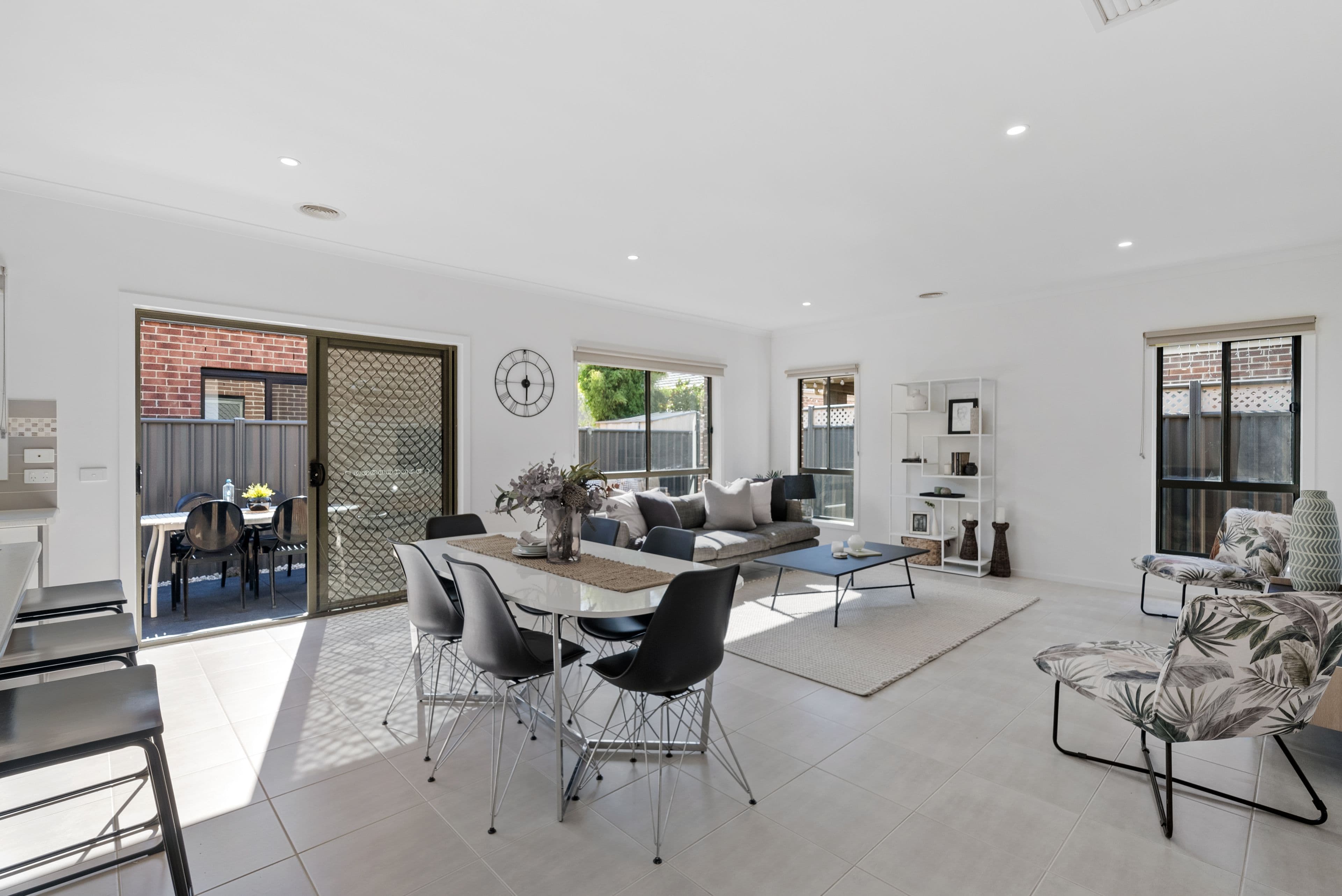 2 Howatt Place, South Morang VIC 3752, South Morang - Thumbnail 6