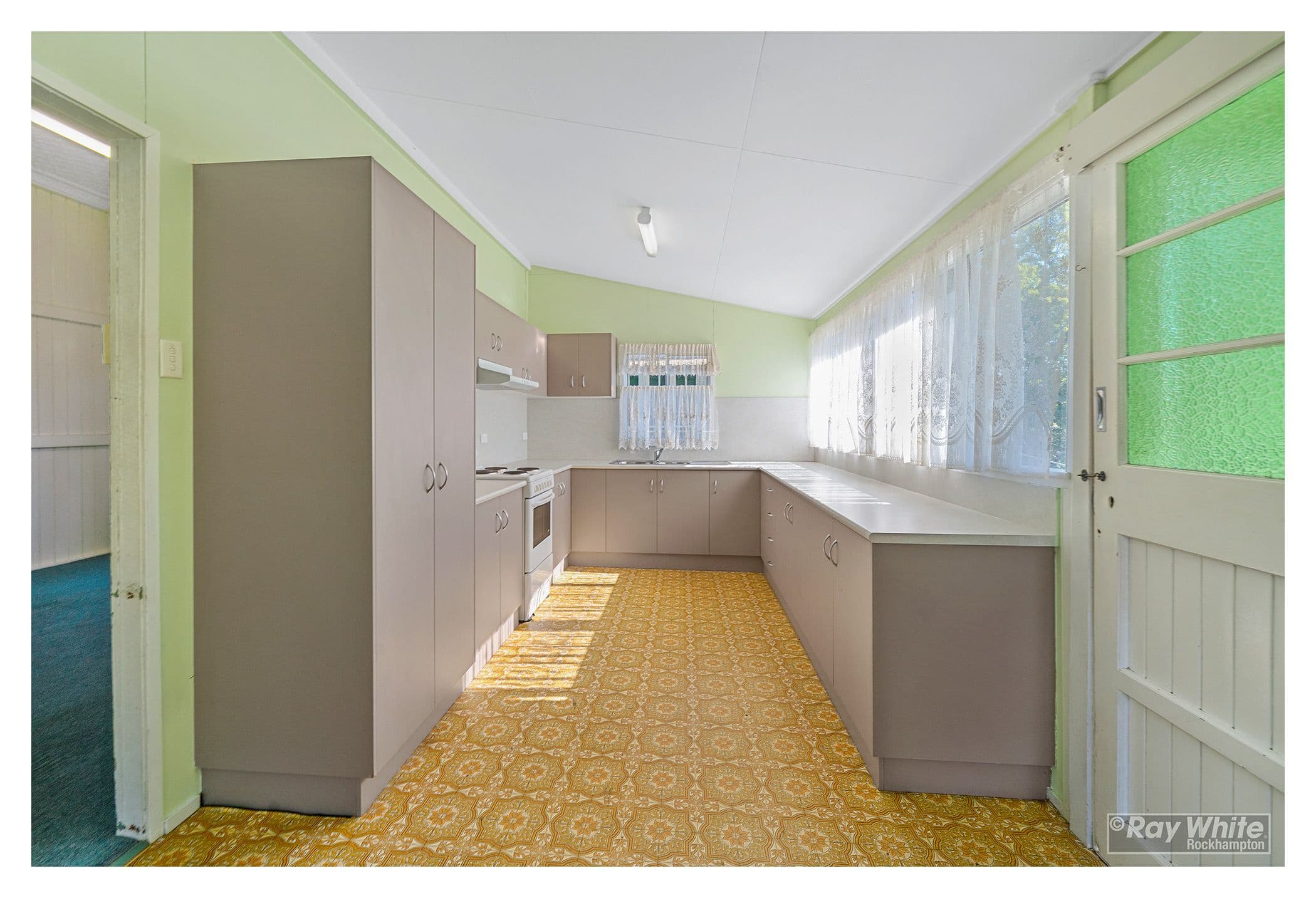 209/828 Burke Road, Camberwell, Camberwell - Thumbnail 2