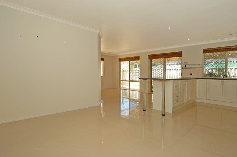 9 Tolbury Retreat, KIARA WA 6054, Kiara - Thumbnail 6