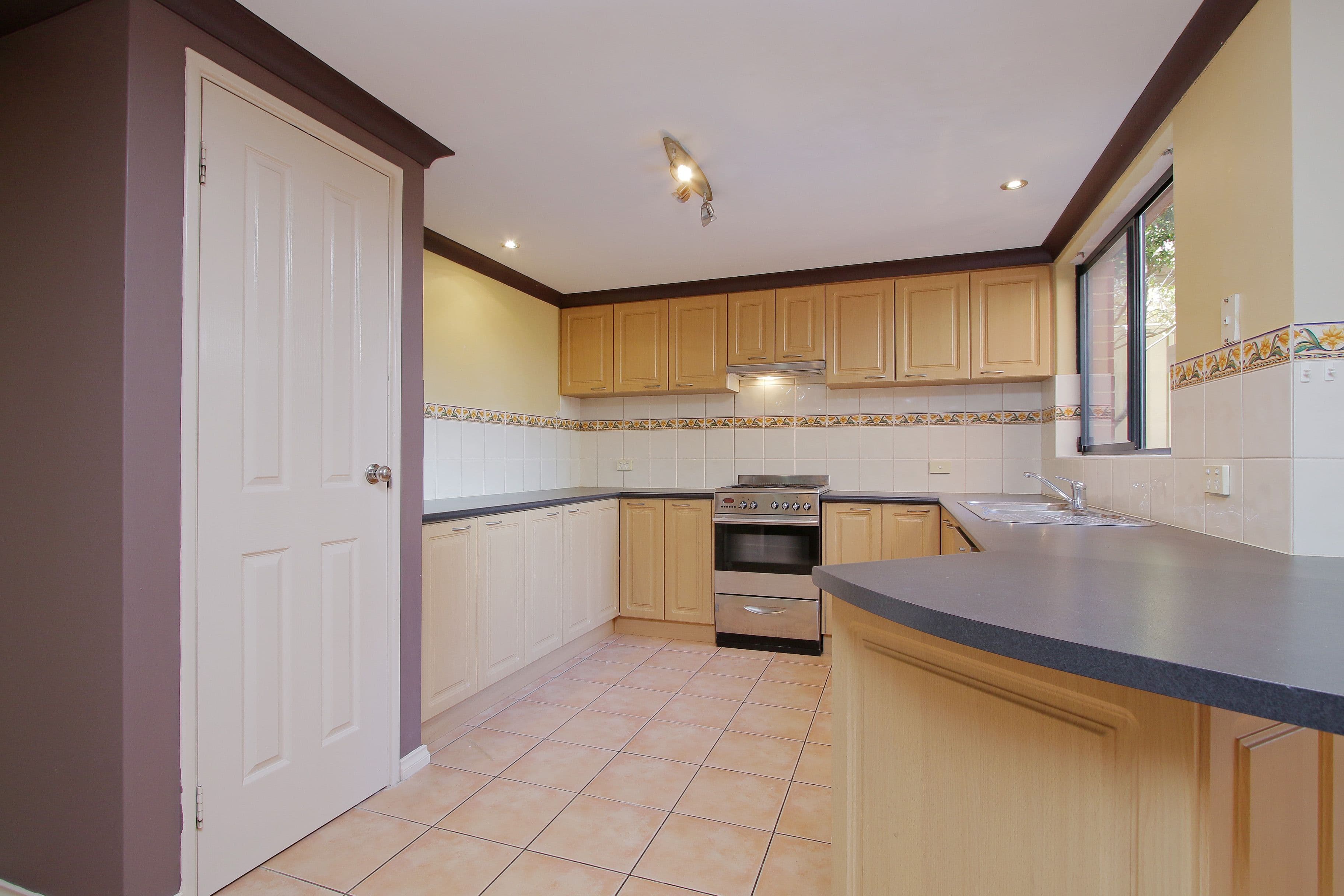 31 The Lakes Boulevard, Jandakot WA 6164, Jandakot - Thumbnail 2