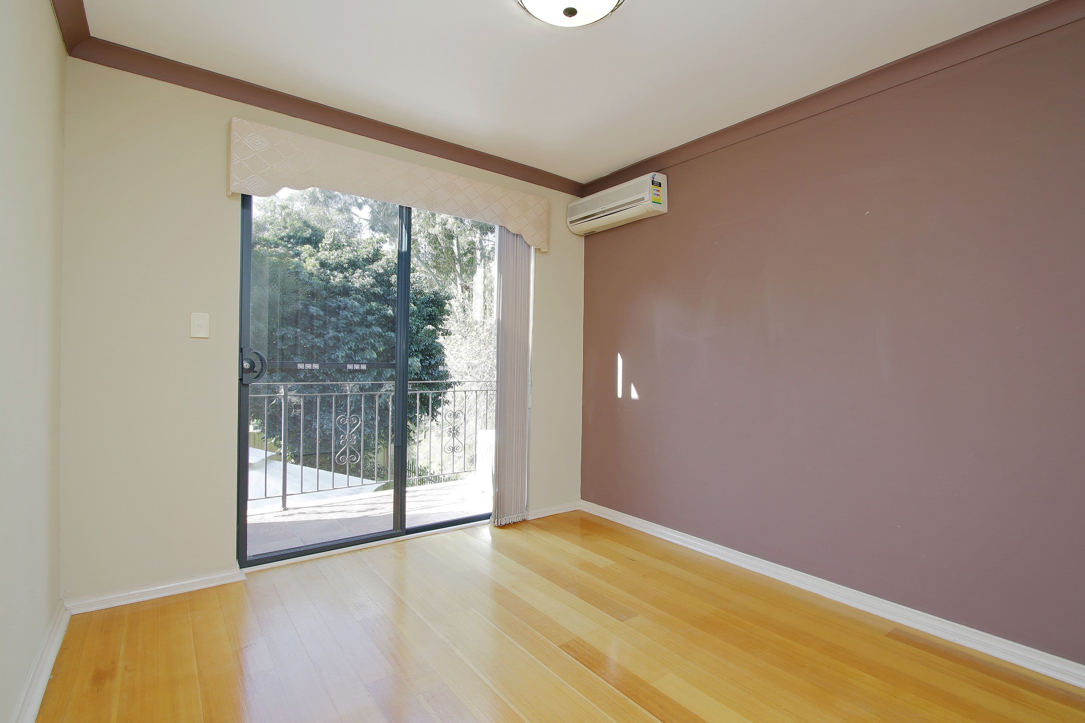 31 The Lakes Boulevard, Jandakot WA 6164, Jandakot - Thumbnail 3