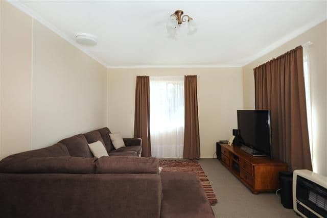 3 Clausson Street, WILSONTON QLD 4350, Wilsonton - Thumbnail 2