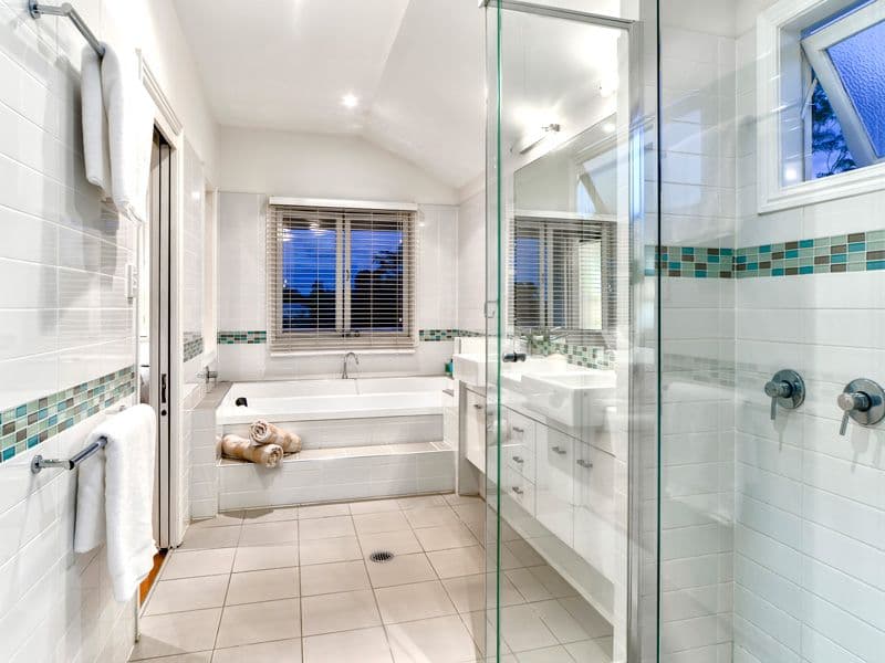 26 Roseleigh Street, WOOLOOWIN QLD 4030, Wooloowin - Thumbnail 6