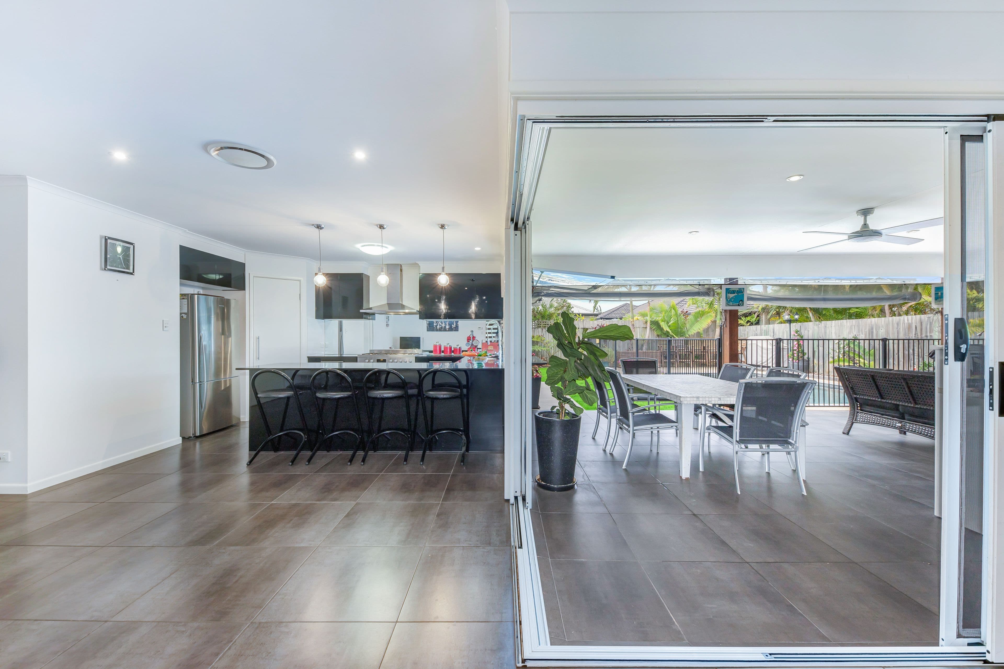 76 Vista St, Sans Souci, Sans Souci - Thumbnail 4