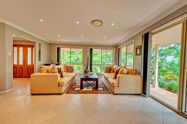 5 Ironbark Court, WONGAWALLAN QLD 4210, Wongawallan - Thumbnail 3