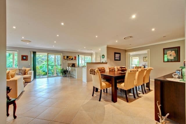 5 Ironbark Court, WONGAWALLAN QLD 4210, Wongawallan - Thumbnail 4