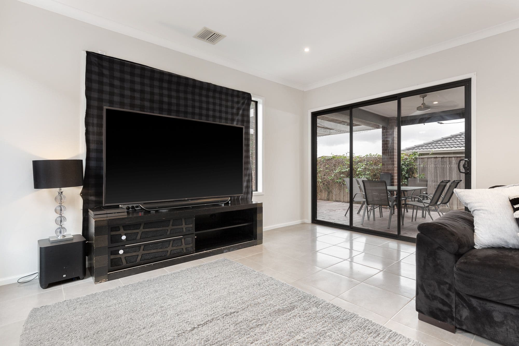 34 Nixon Drive, Berwick VIC 3806, Berwick - Thumbnail 6