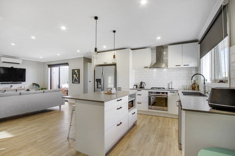 406 Station Street, Bonbeach VIC 3196, Bonbeach - Image 1