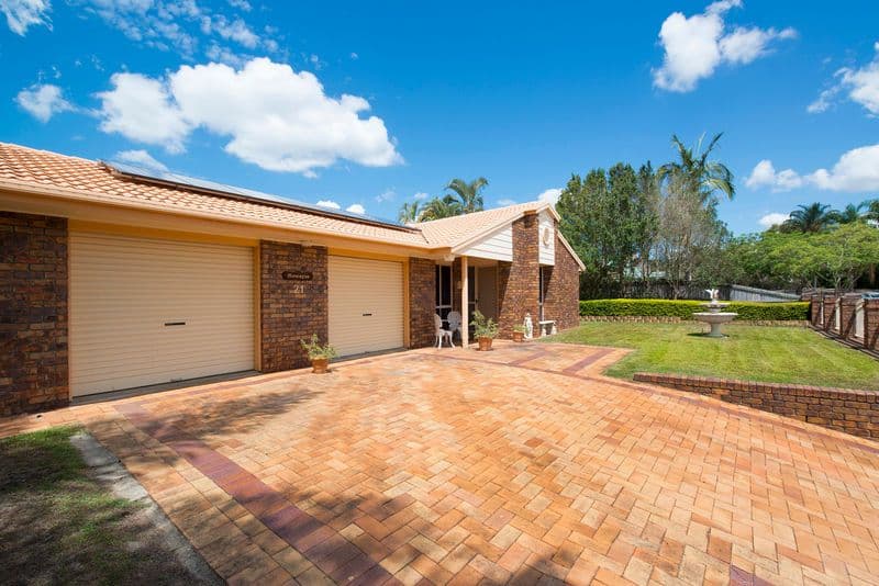 21 Honeysuckle Way, CALAMVALE QLD 4116, Calamvale - Thumbnail 2