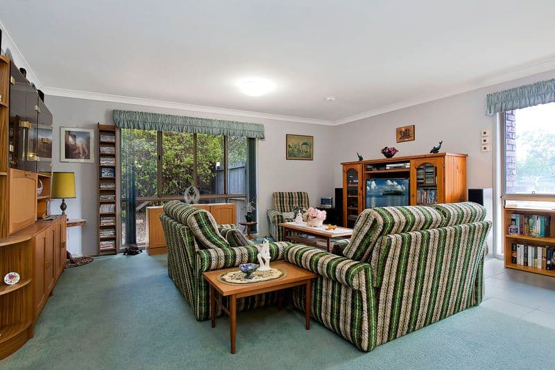 21 Honeysuckle Way, CALAMVALE QLD 4116, Calamvale - Thumbnail 5