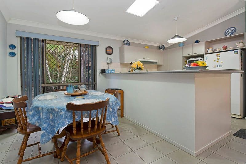 21 Honeysuckle Way, CALAMVALE QLD 4116, Calamvale - Thumbnail 7