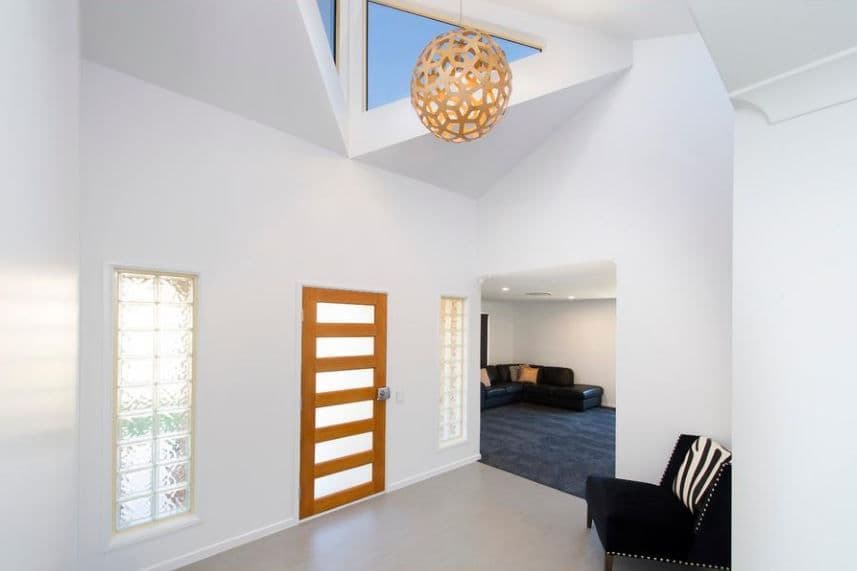 2 Silky Oak Crescent, Carindale QLD 4152, Carindale - Thumbnail 2