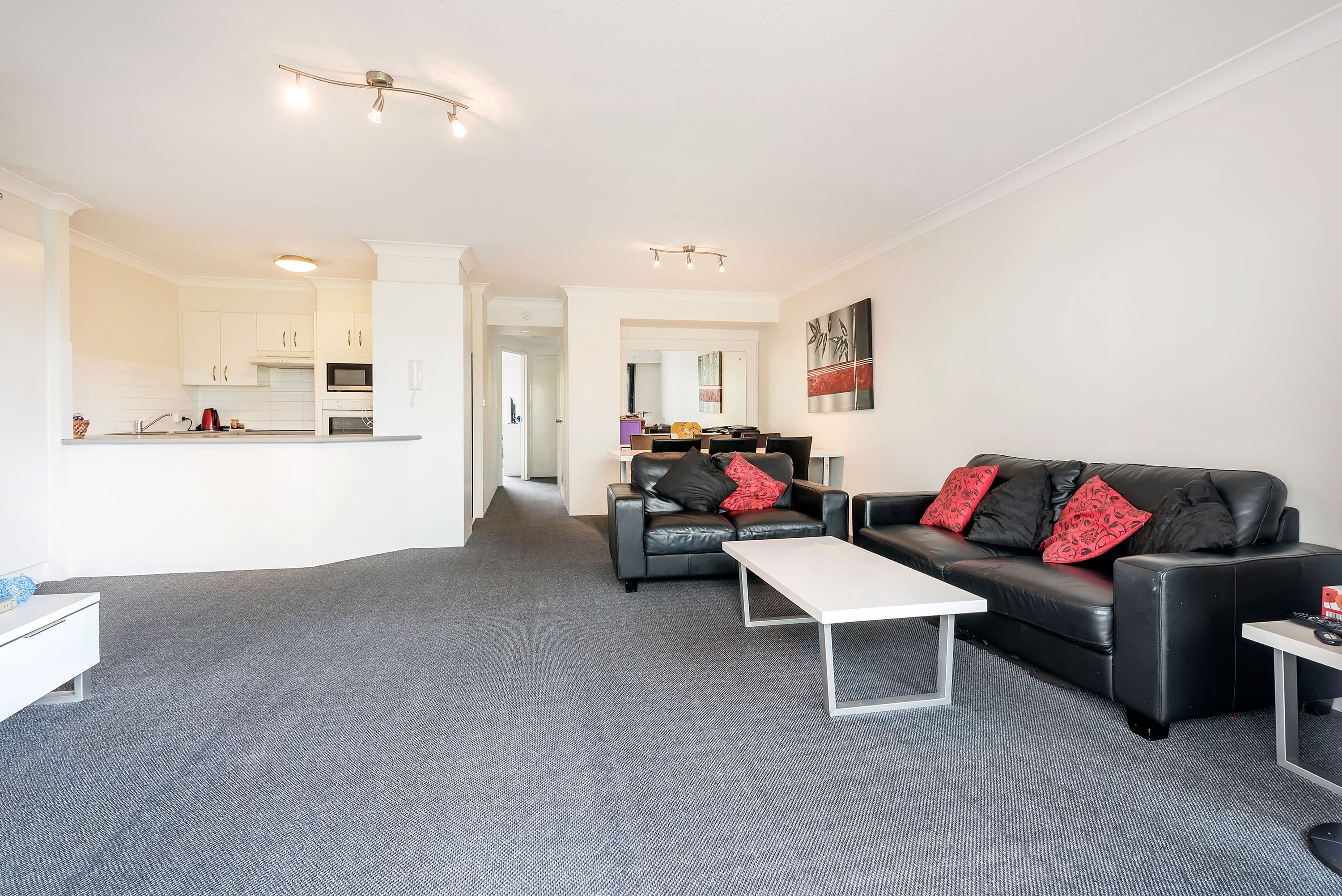 37 Bayview Street, Runaway Bay QLD 4216, Runaway Bay - Thumbnail 2