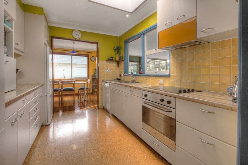 10  Jacana Grove, HEATHCOTE NSW 2233, Heathcote - Thumbnail 4