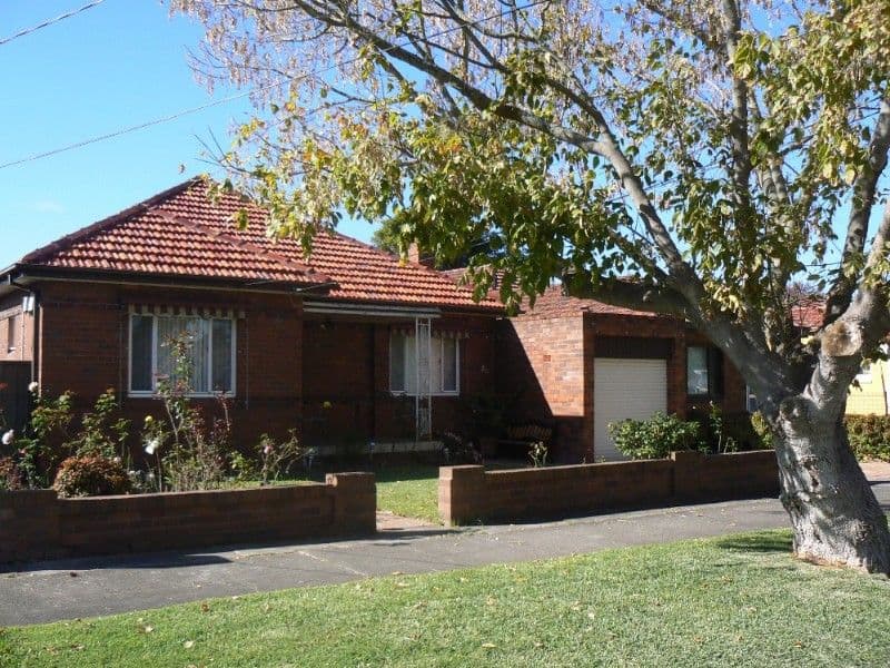 20 Battye Avenue, BEVERLEY PARK NSW 2217, Beverley Park - Image 1