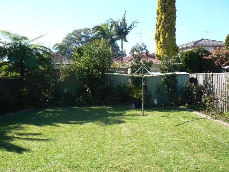 20 Battye Avenue, BEVERLEY PARK NSW 2217, Beverley Park - Thumbnail 4