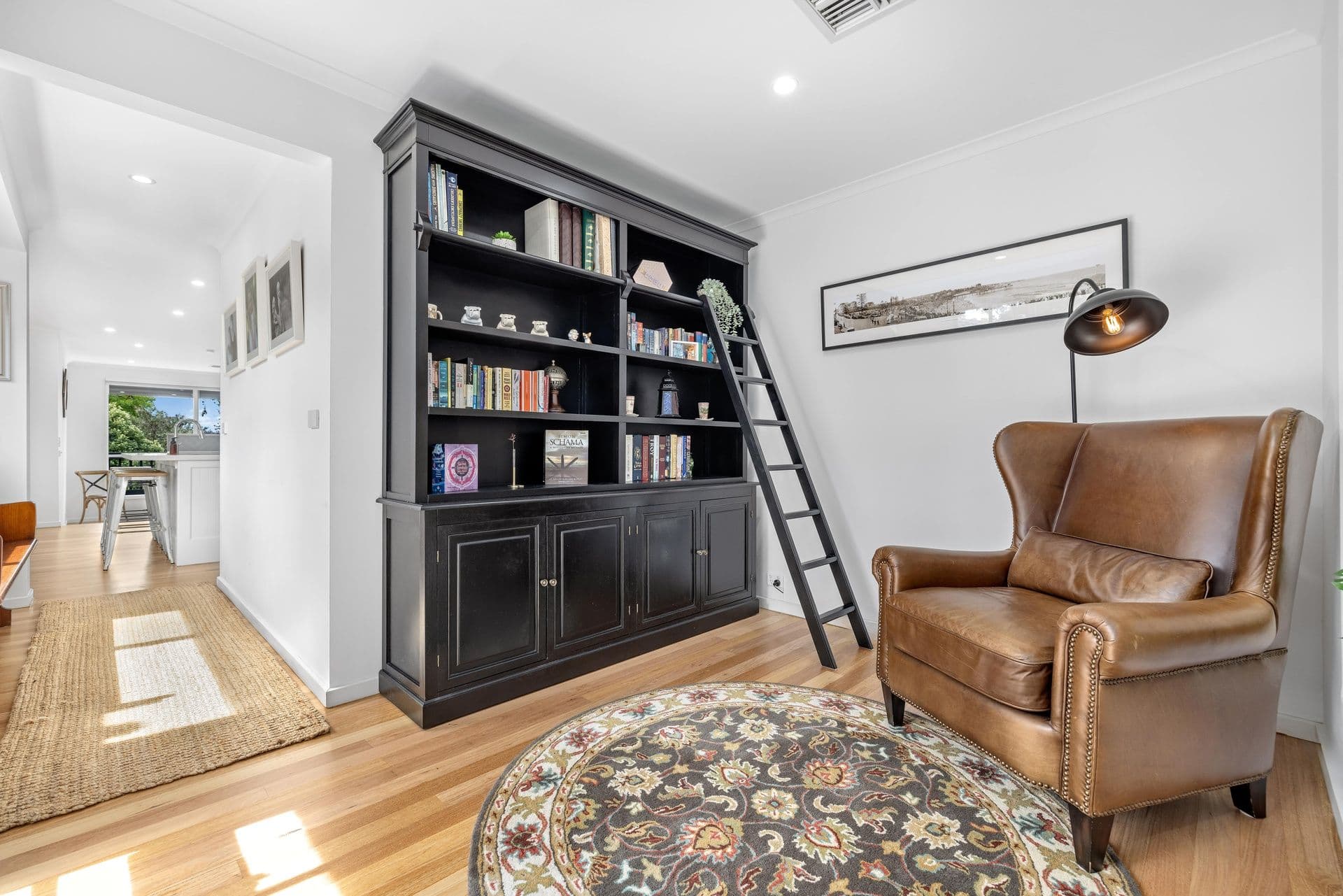 16 Neill Street, Berwick VIC 3806, Berwick - Thumbnail 4