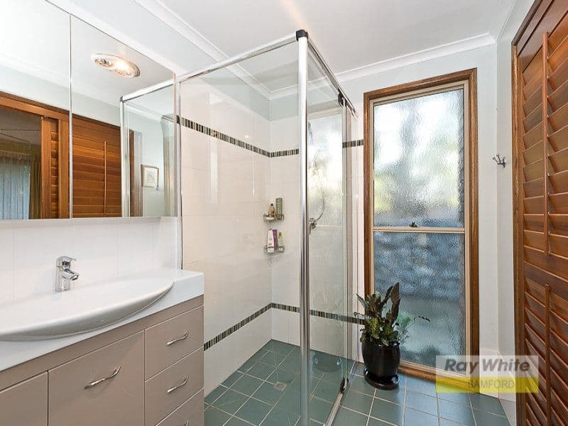 24 McCombe Road, CAMP MOUNTAIN QLD 4520, Camp Mountain - Thumbnail 4
