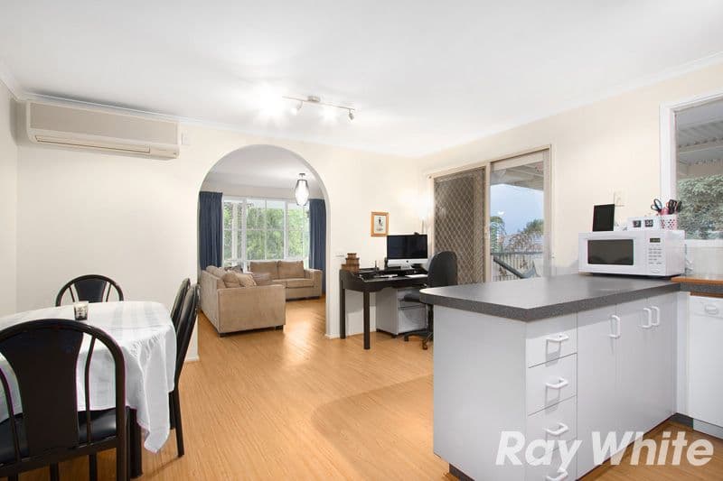 3 Kate Court, Pakenham VIC 3810, Pakenham - Thumbnail 3