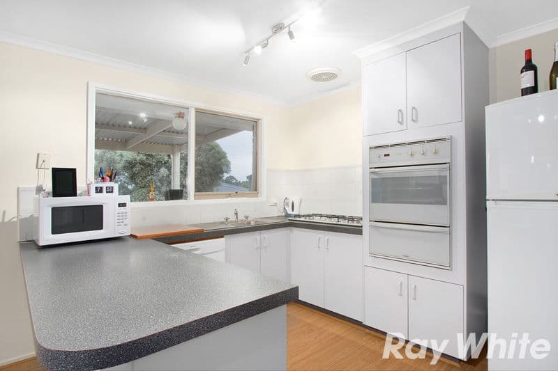 3 Kate Court, Pakenham VIC 3810, Pakenham - Thumbnail 5