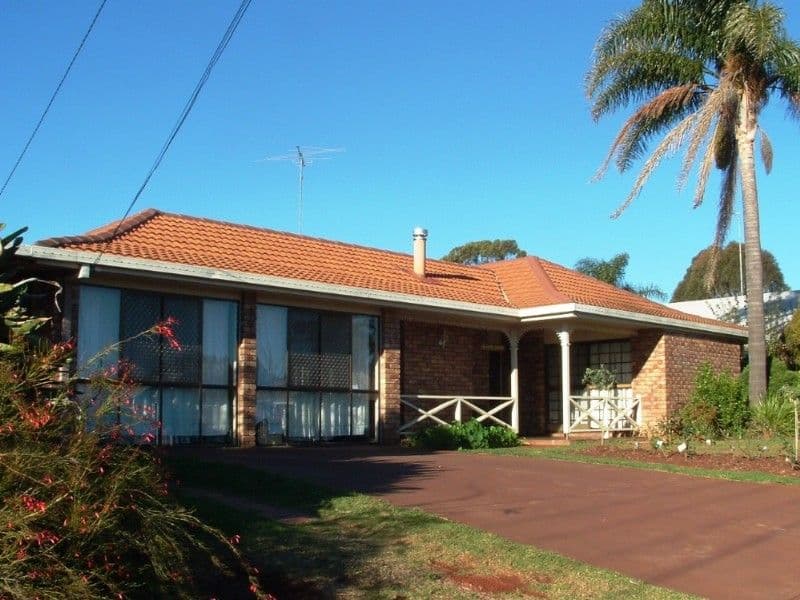 20/2-4 Noel Street, North Wollongong - Image 1