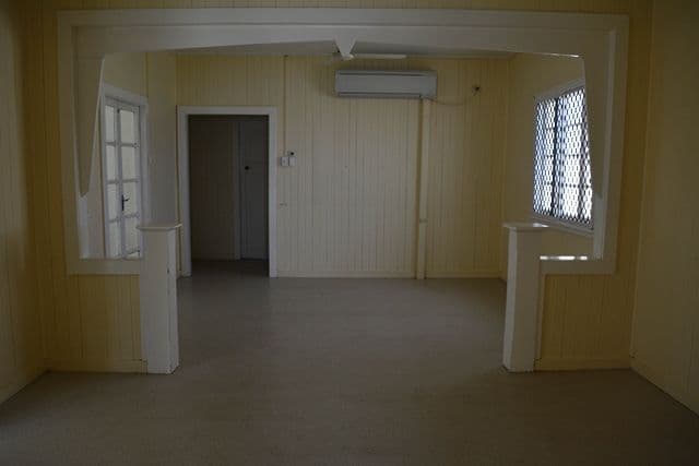 17 Garden Street, Blackall QLD 4472, Blackall - Thumbnail 4
