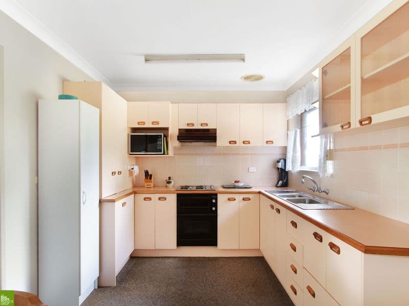 52 Deakin Street, Oak Flats NSW 2529, Oak Flats - Thumbnail 3