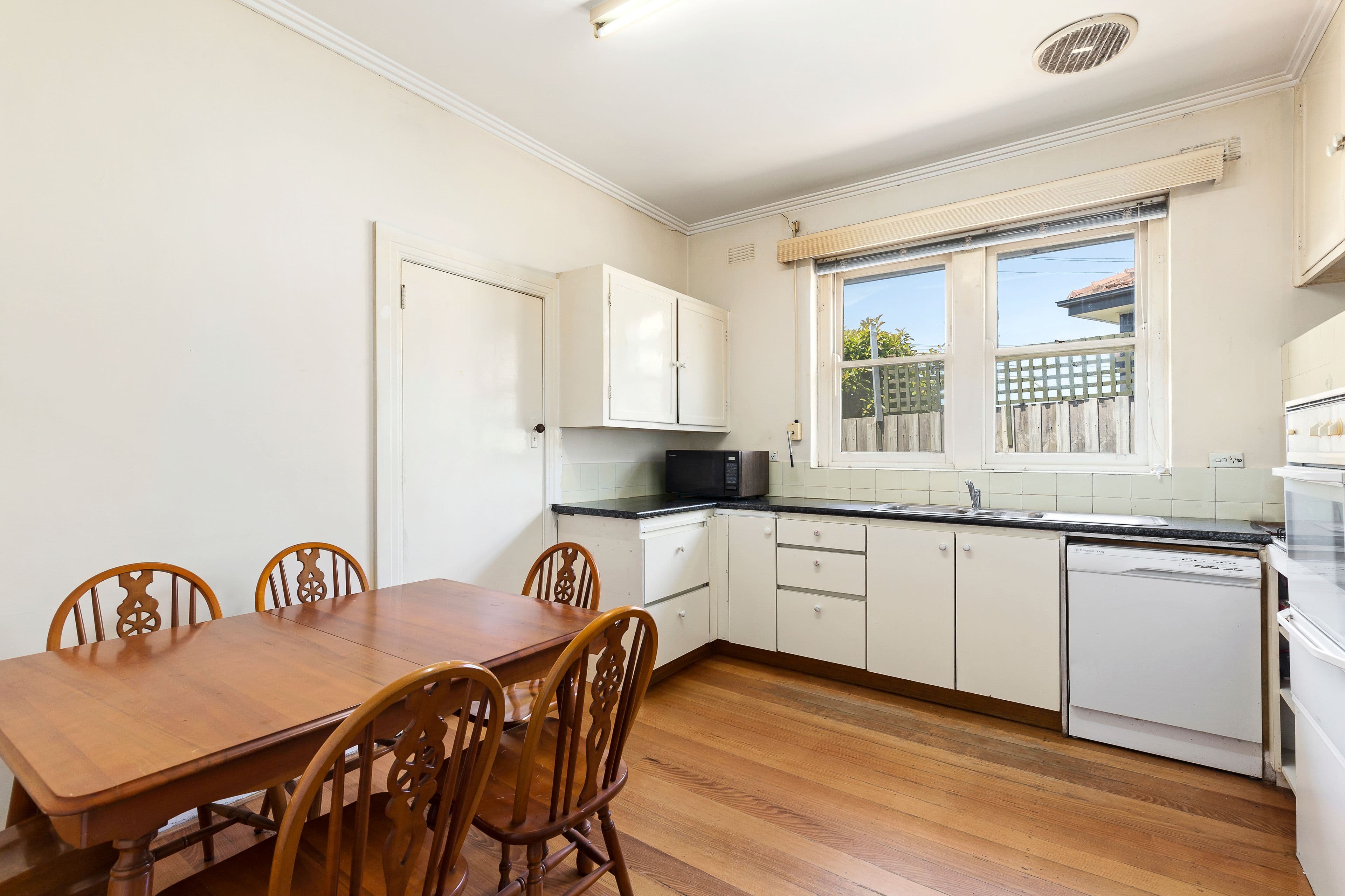 1470 Dandenong Road, Oakleigh VIC 3166, Oakleigh - Thumbnail 3