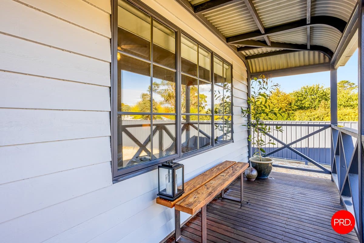 36 Roderick Street, TARADALE VIC 3447, Taradale - Thumbnail 2