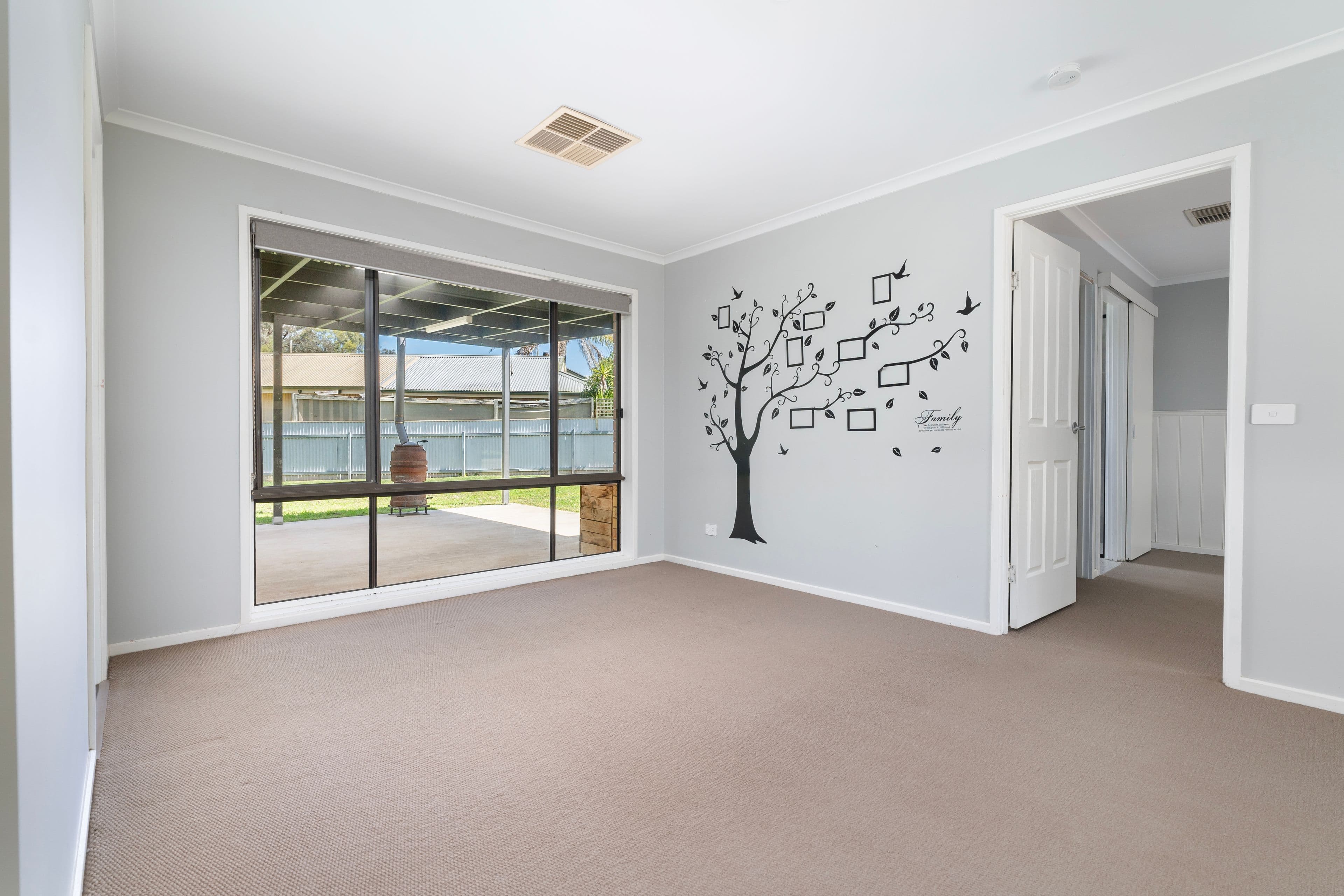 61 Howlong Burrumbuttock Road, Burrumbuttock NSW 2642, Burrumbuttock - Thumbnail 7