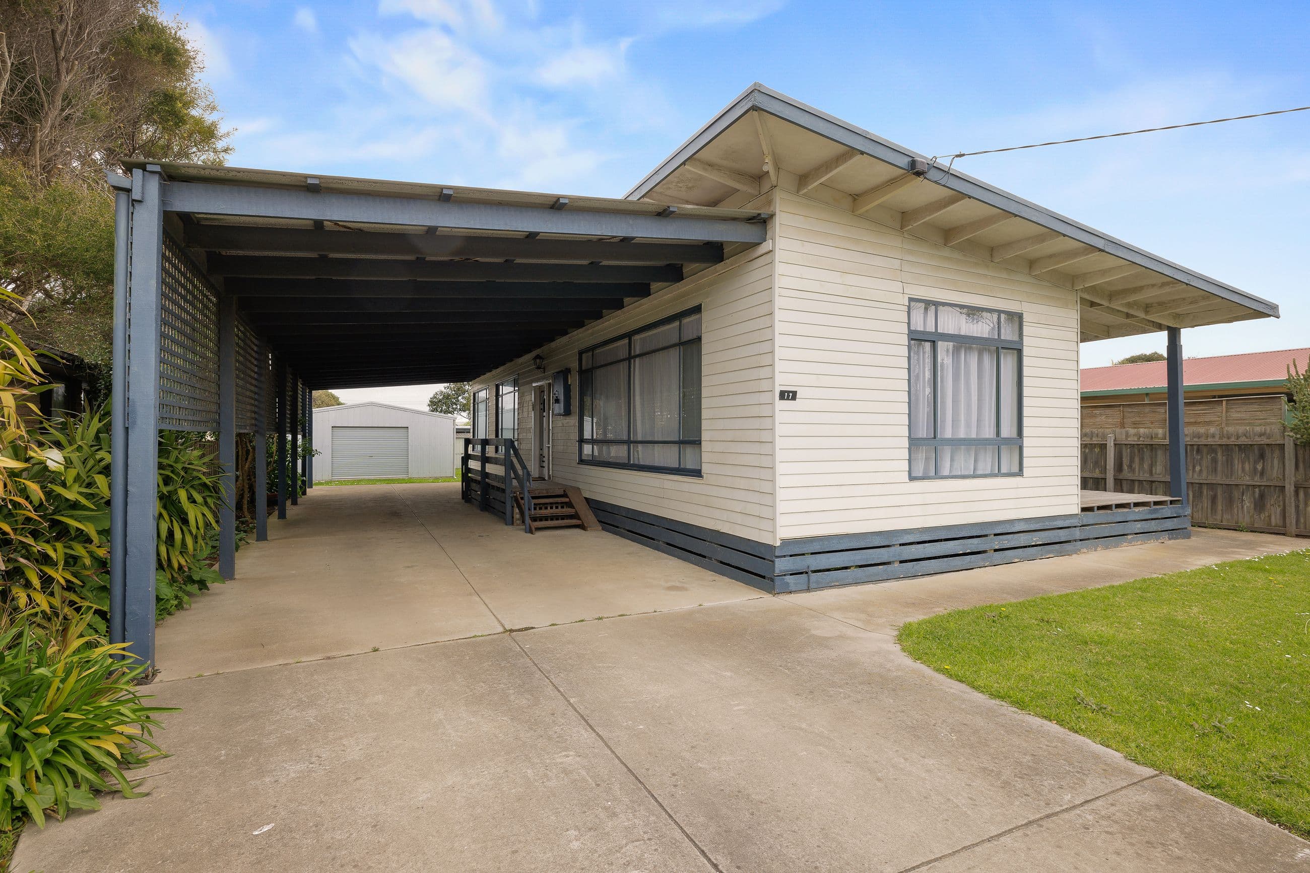 17 Phillip Island Road, Sunderland Bay VIC 3922, Sunderland Bay - Thumbnail 2