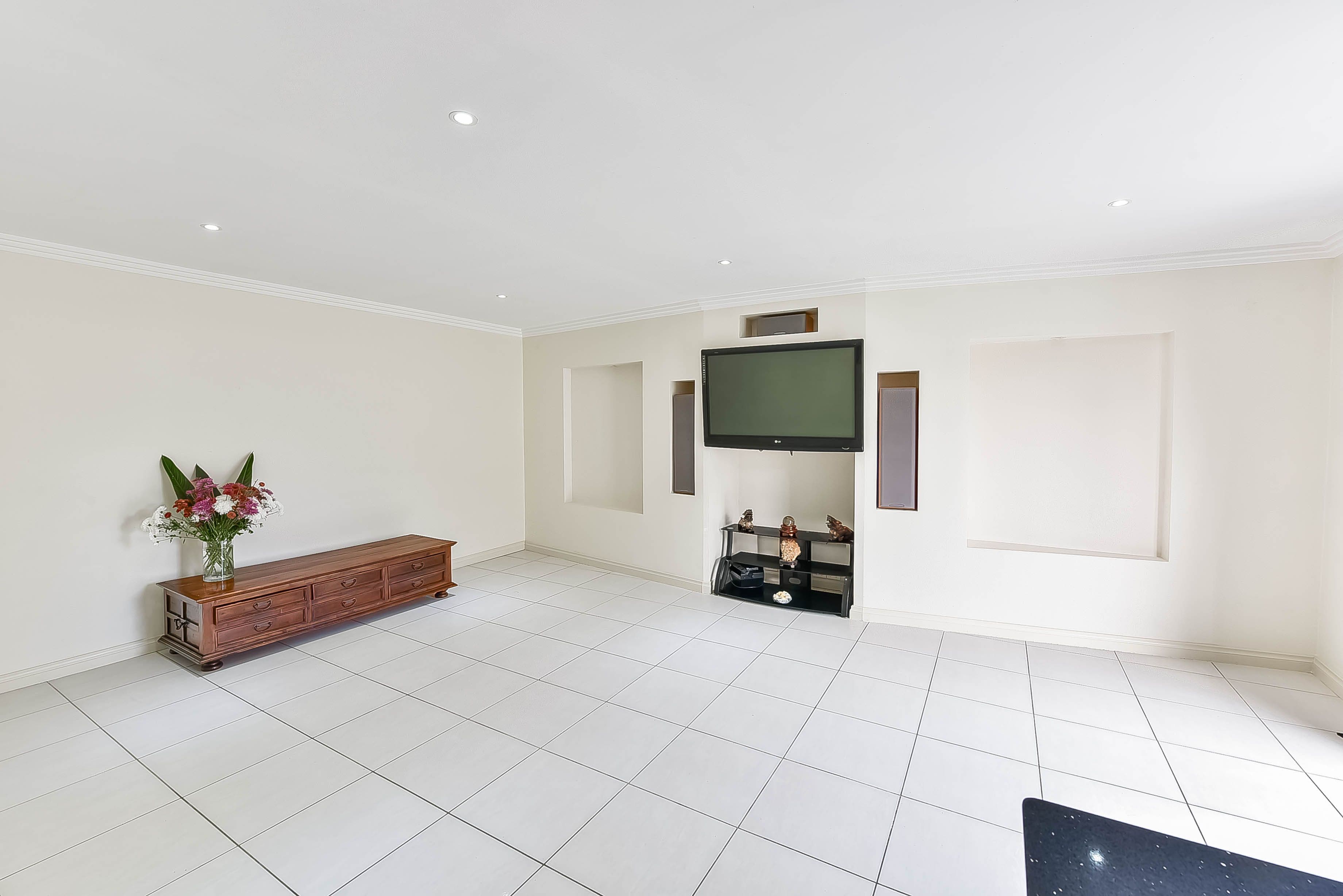 12 Manam Place, Glenfield - Thumbnail 4