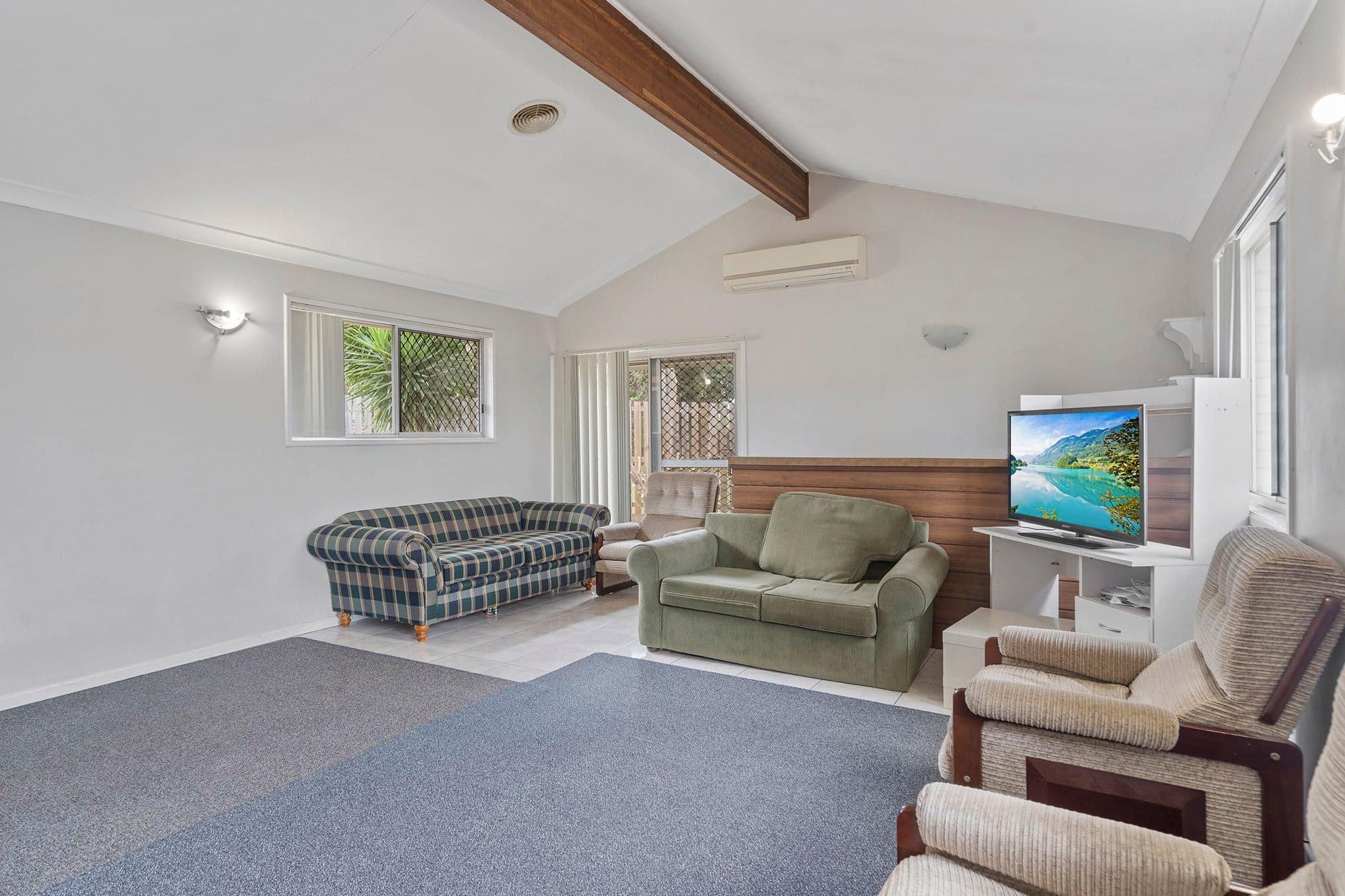 20 Minoa Street, Woodridge QLD 4114, Woodridge - Image 1