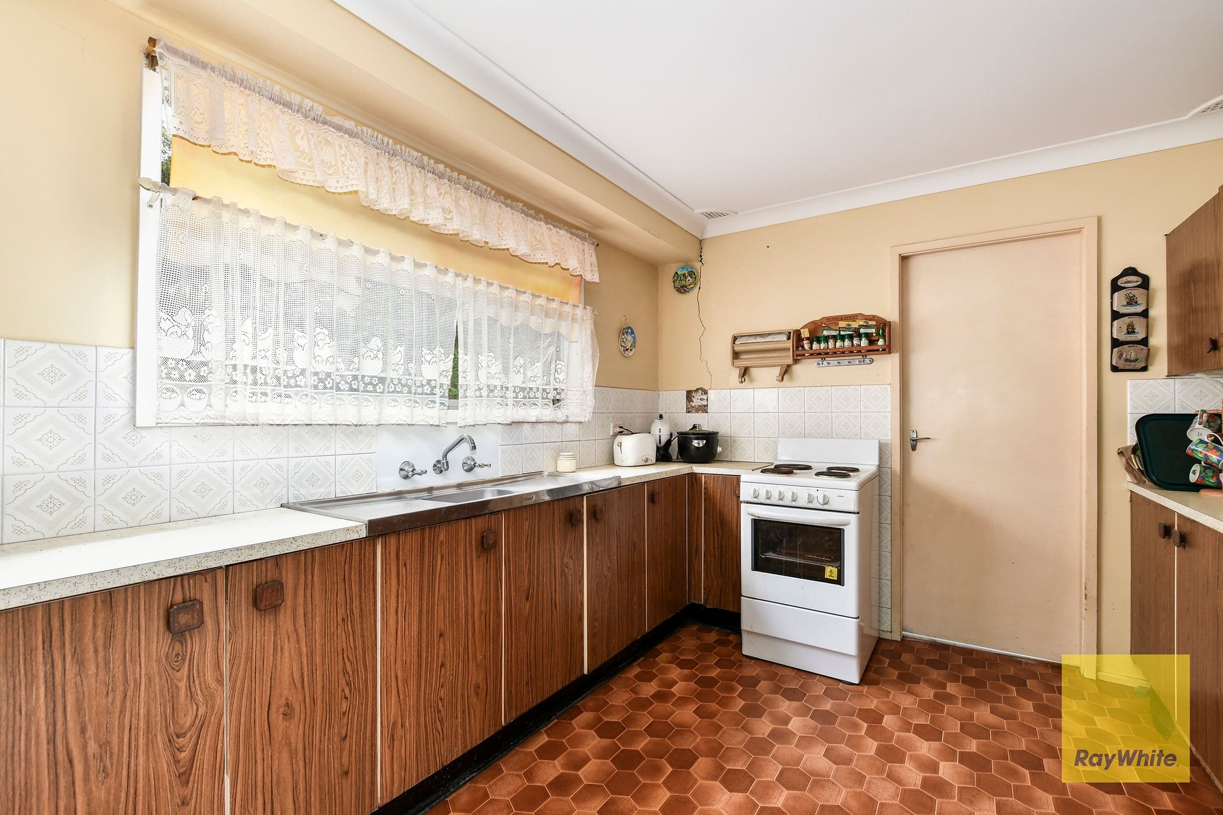 3 Cowper Road, Umina Beach NSW 2257, Umina Beach - Thumbnail 4