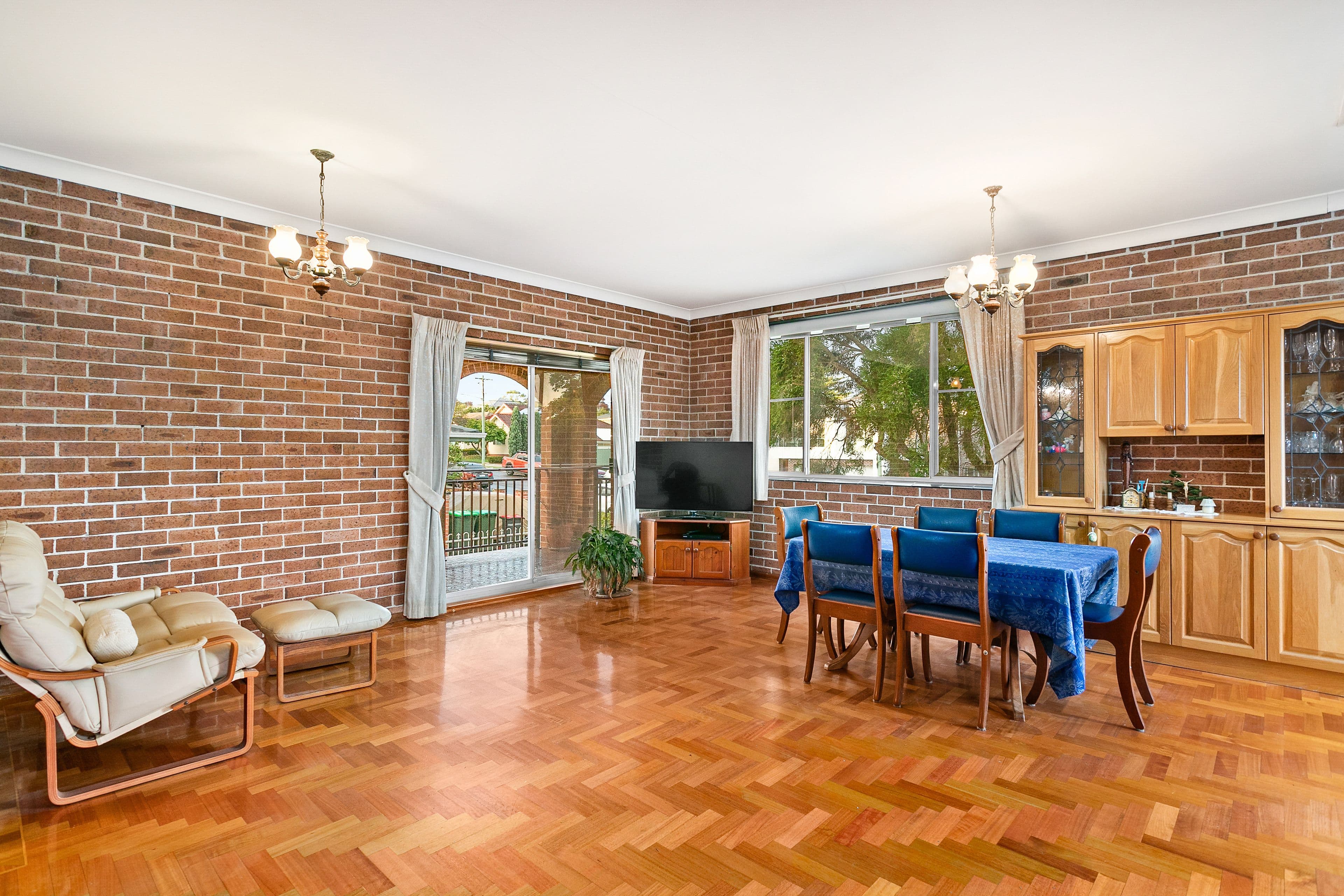 61 Ogilvy Street, Peakhurst NSW 2210, Peakhurst - Thumbnail 7