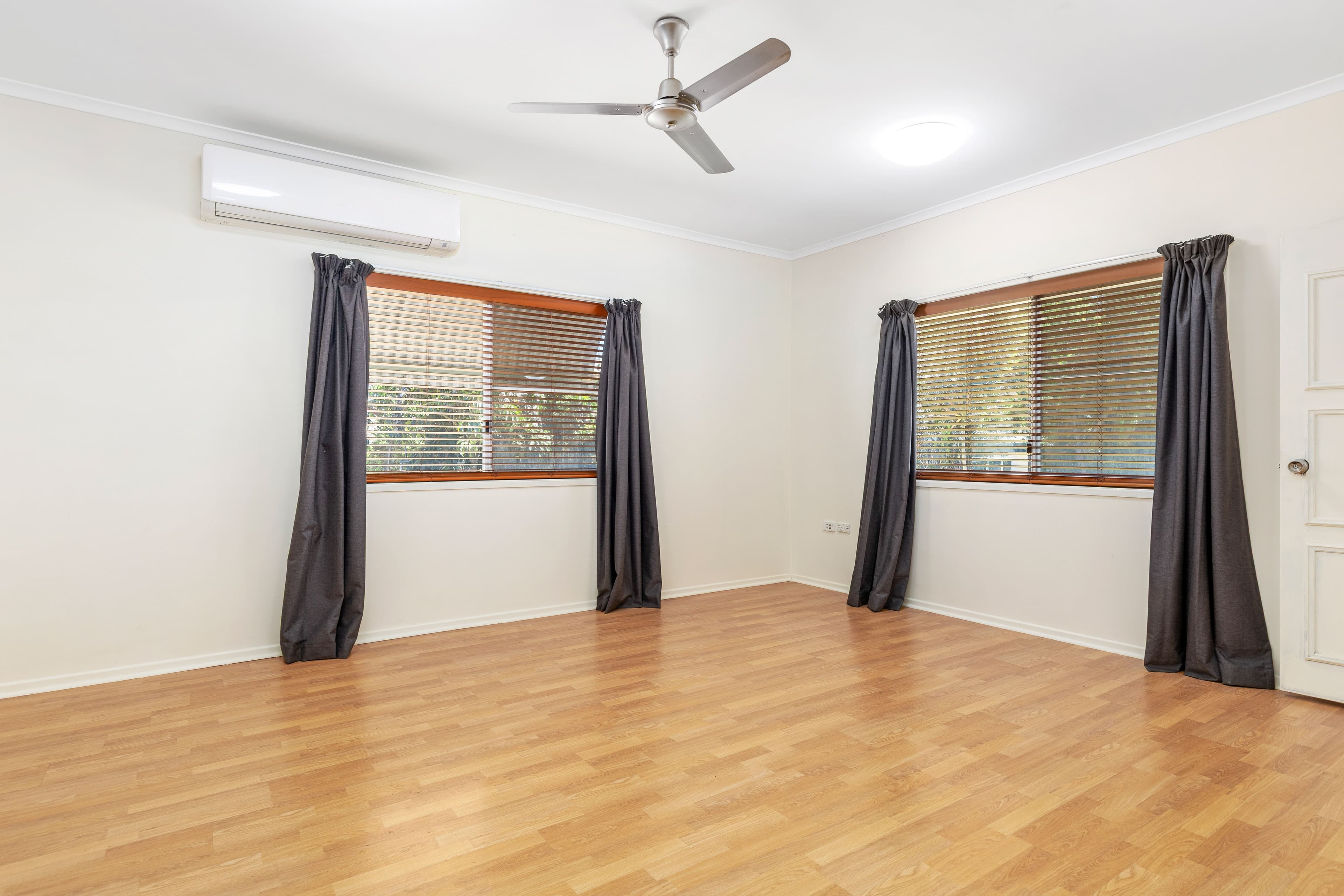 6 Hass Place, Emerald QLD 4720, Emerald - Thumbnail 7