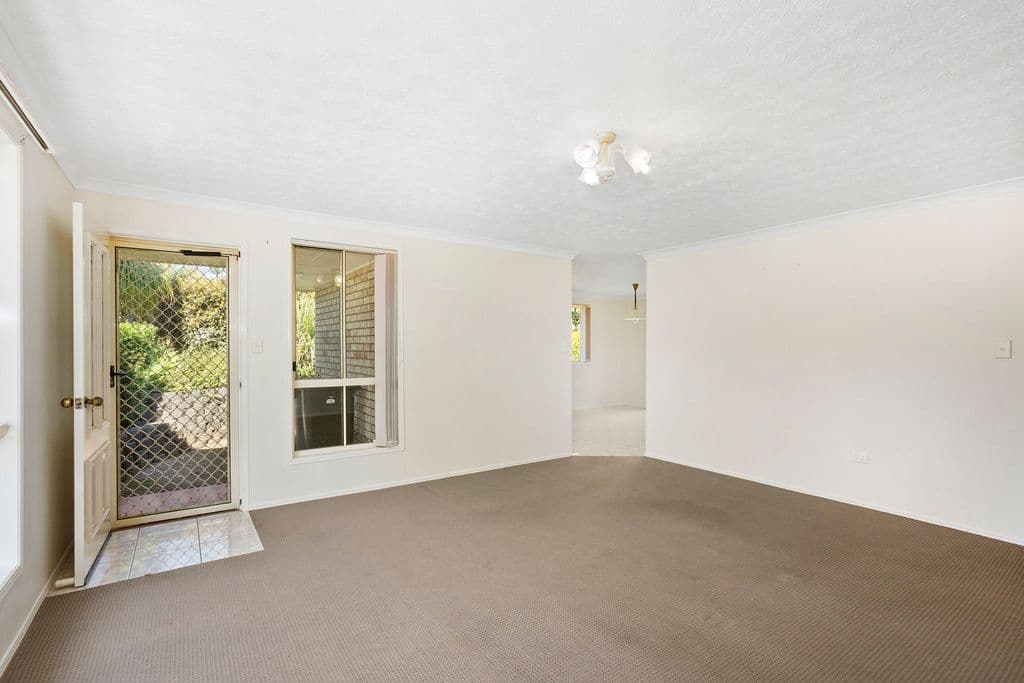 11 Tralee Drive, Banora Point - Thumbnail 4