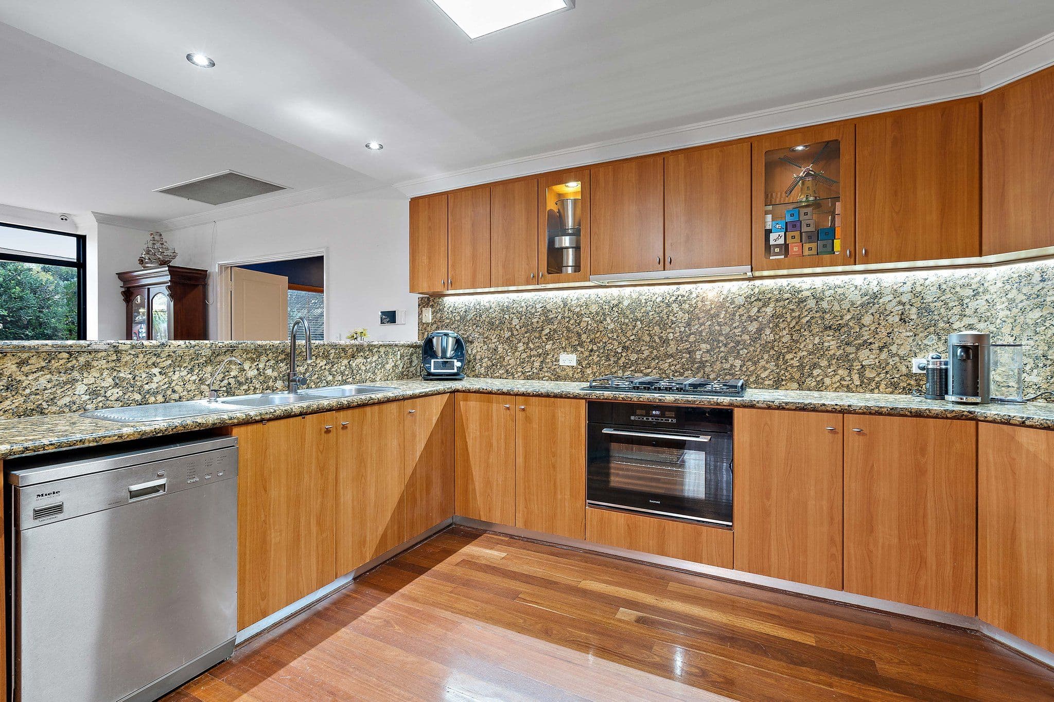 59 Welbeck Road, Canning Vale WA 6155, Canning Vale - Thumbnail 4