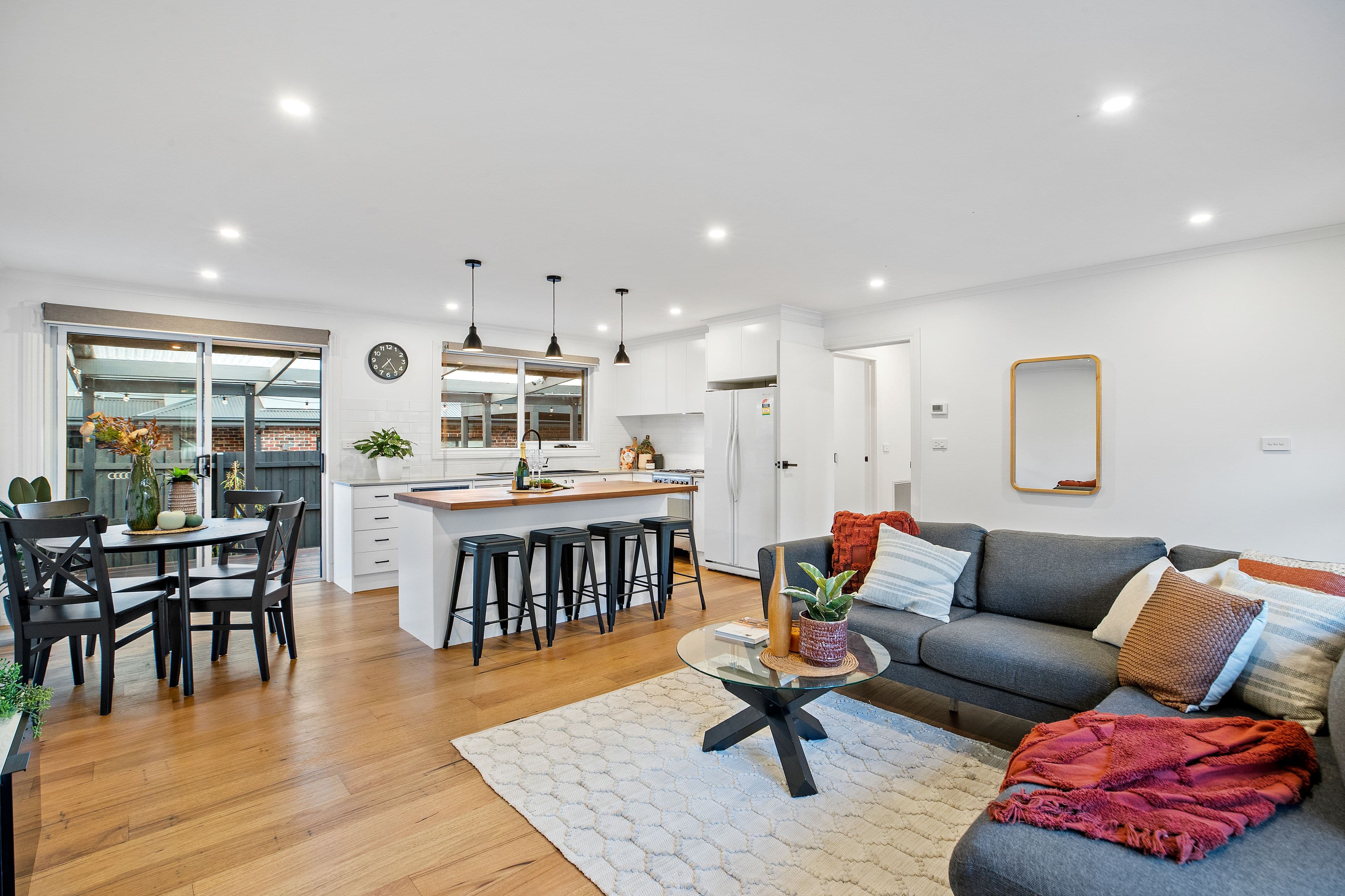 80 Begonia Avenue, Bayswater VIC 3153, Bayswater - Thumbnail 2