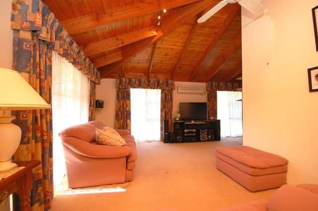 6 Rachal Close, MOUNT EVELYN VIC 3796, Mount Evelyn - Thumbnail 2