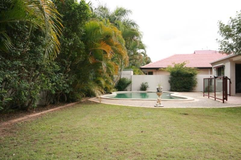 30 Clipper Boulevard, CLEAR ISLAND WATERS QLD 4226, Clear Island Waters - Thumbnail 7